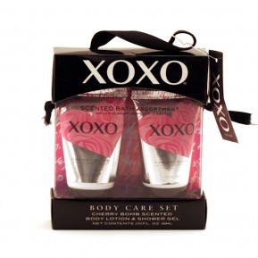 XOXO CHERRY 1 OZ BLTN/1 OZ SGBODY CARE SET